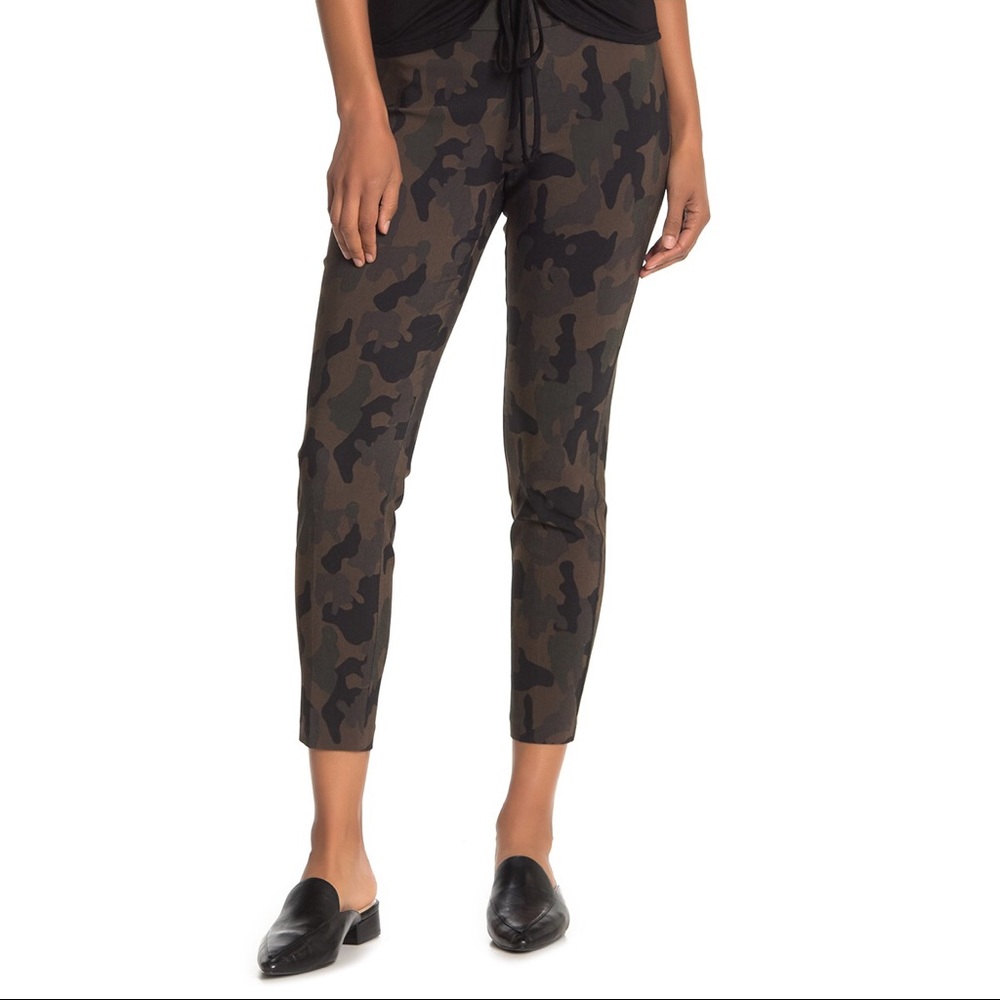 Nanette Lepore Pull-on Camo Pants
